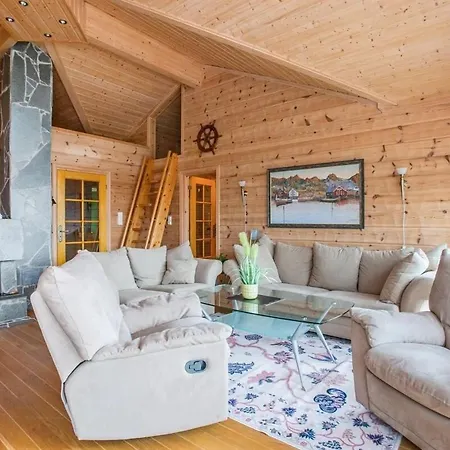Semesterbostad Seaside Tjeldoya With Views Car And