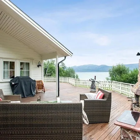 Ferienhaus Seaside Tjeldoya With Views Car And *